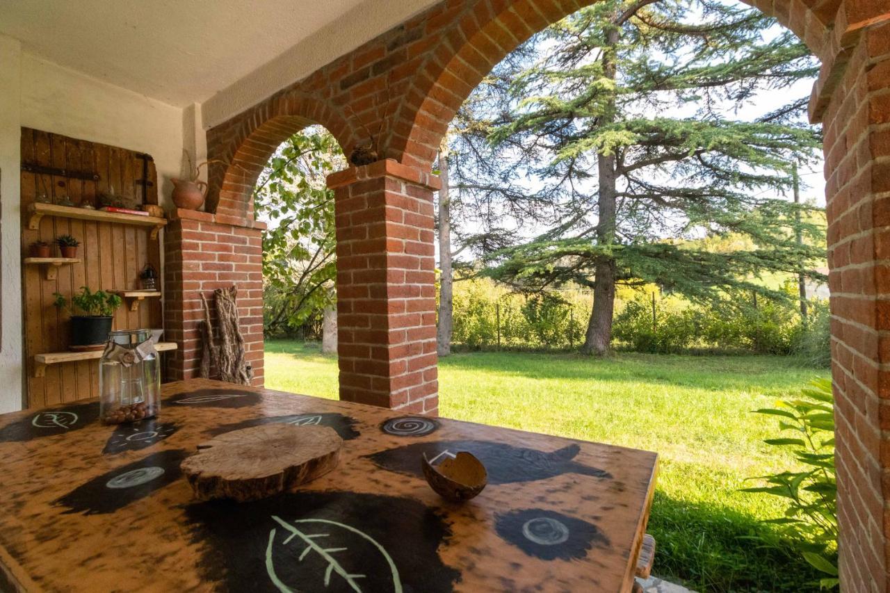 Casa Delle Foglie Sussurranti Villa Asti Exterior foto